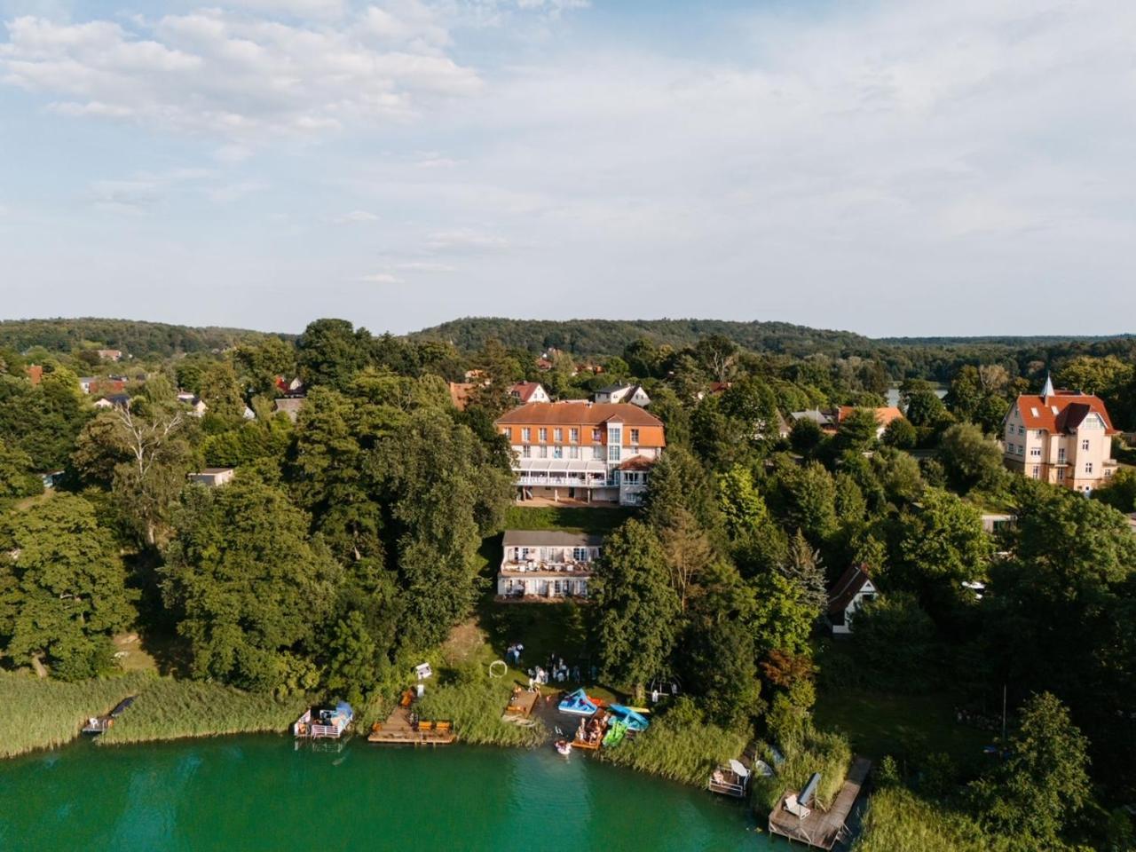 Strandhotel Vier Jahreszeiten Buckow Exterior foto